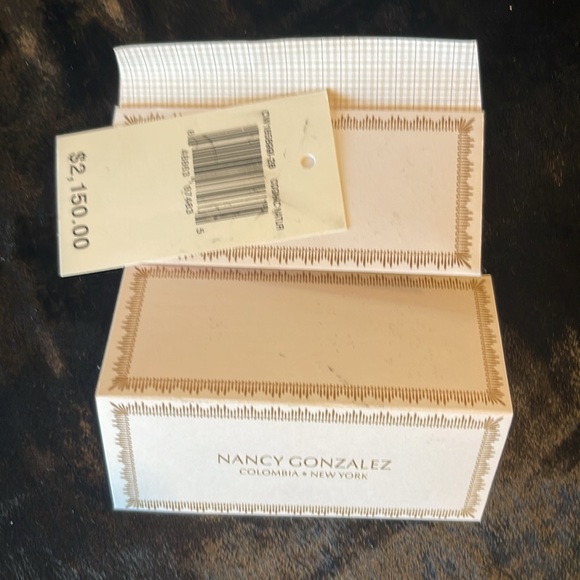 Nancy Gonzalez authentic caiman Crocodrilus fuscus - Picture 9 of 11